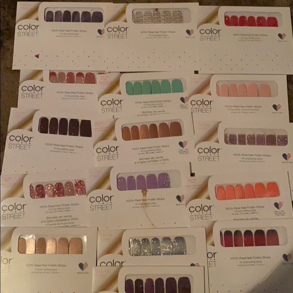 Color street nail strips